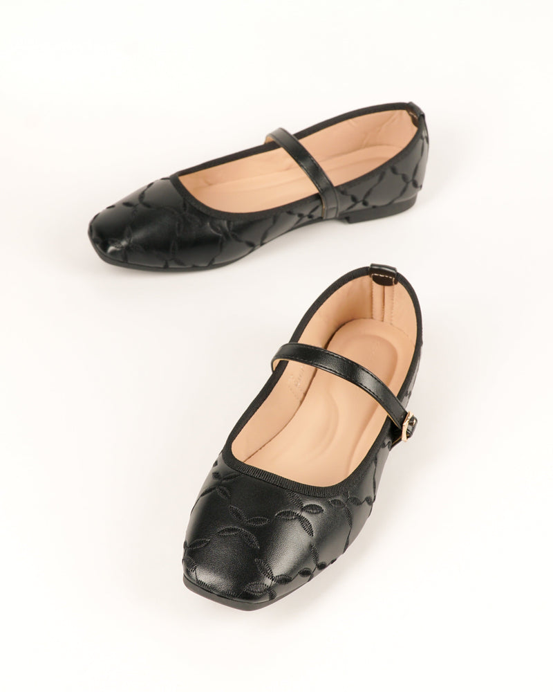Blow Saras Signature Mary Jane Flats MINNIK 0011