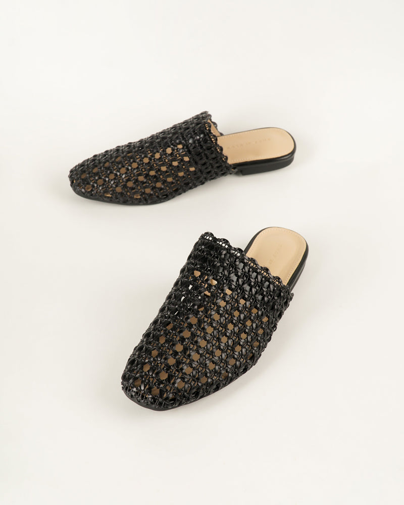 Blow Ombe Sandal Rajut Braided Mules SENDI 0002