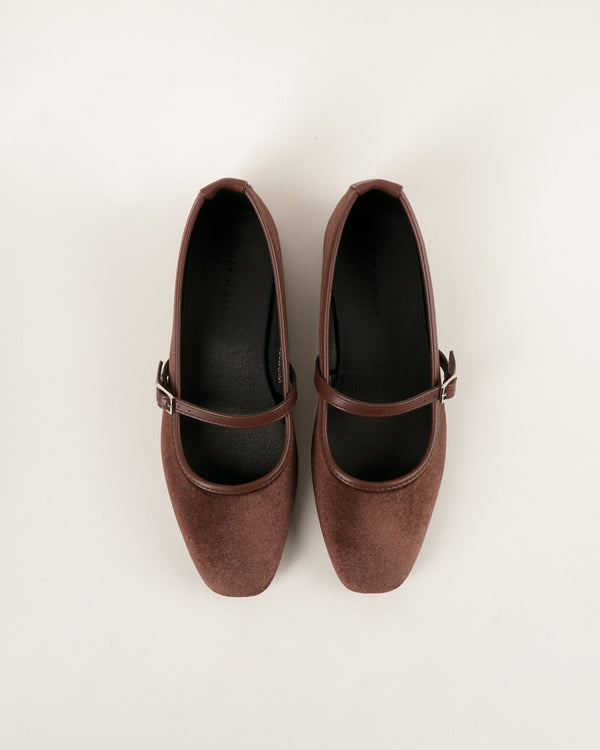Blow Joan Velvet Flats Shoes Wanita BLWF 0046