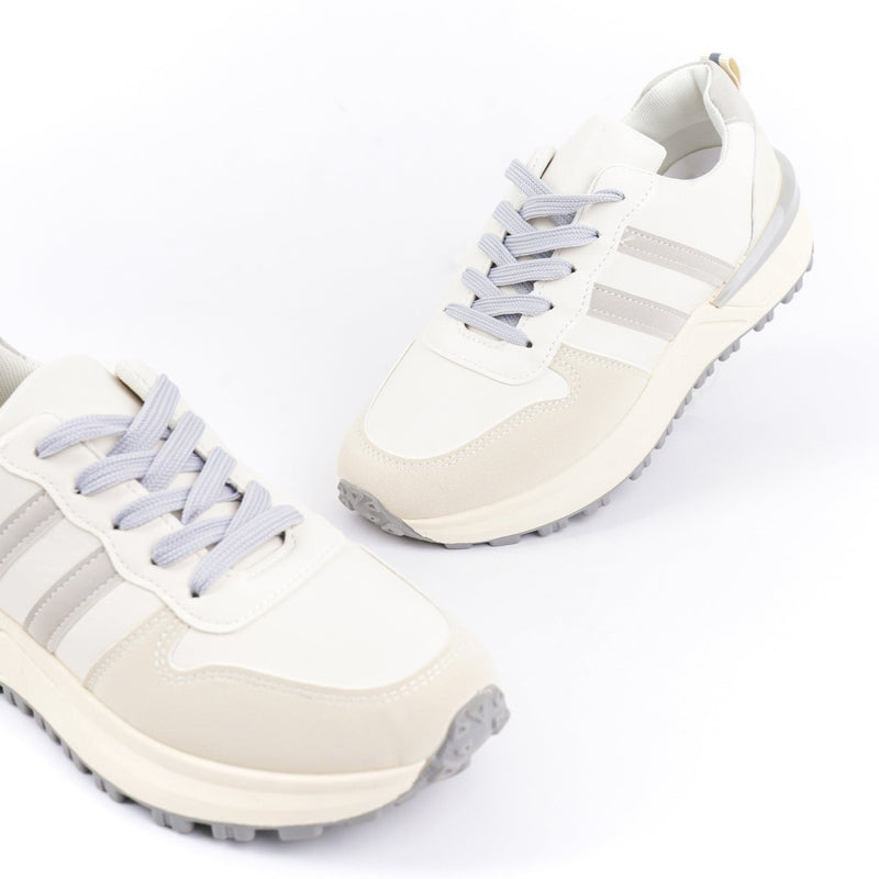 Blow Livi Sepatu Sneakers Wanita Sport Shoes White Sepatu Sekolah BLJIS 0004