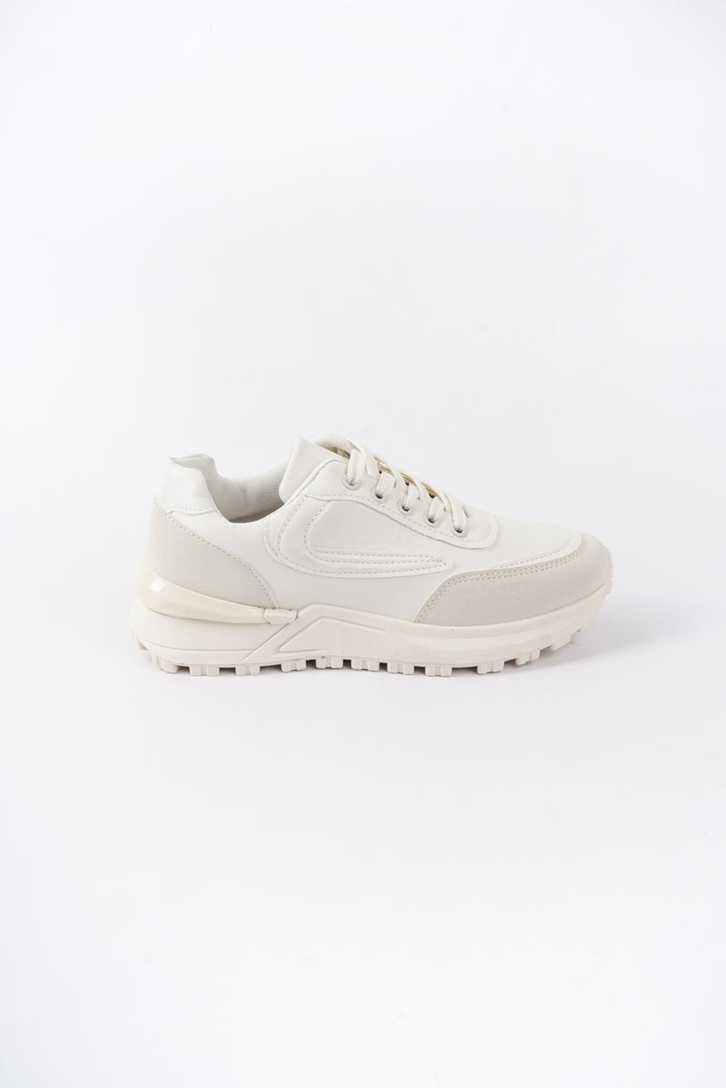 Blow Lena Sepatu Sneakers Wanita Sport Shoes White Sepatu Sekolah BLJIS 0006