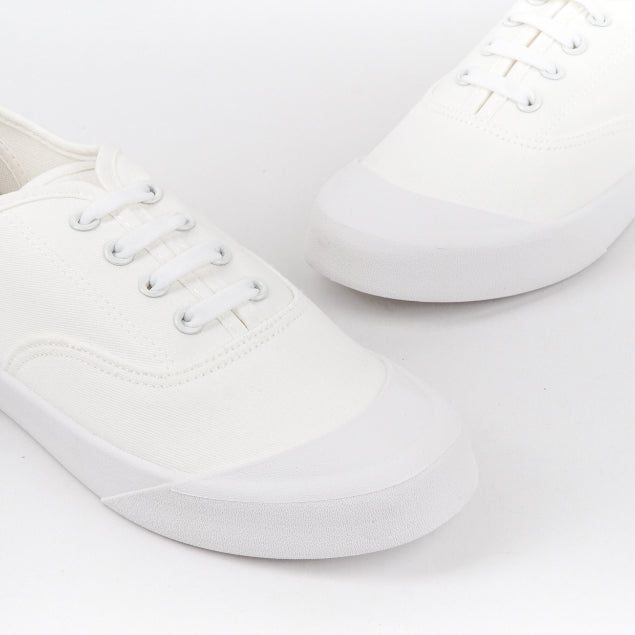 Blow Vera Sepatu Sneakers Wanita Sport Shoes White Sepatu Sekolah BLAS 0047